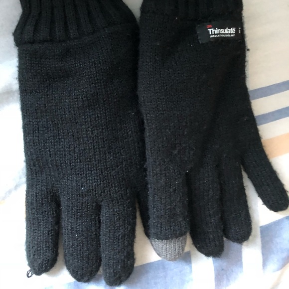 Black Gloves - Picture 2 of 2